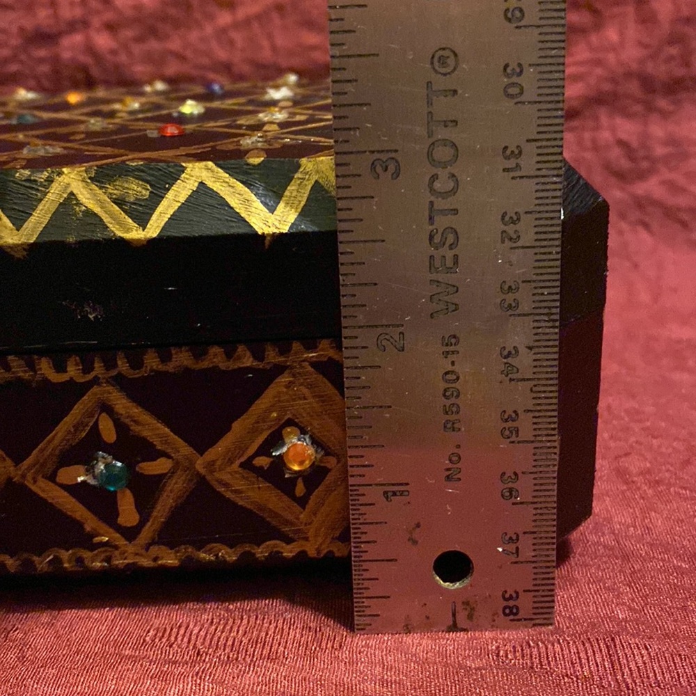 Handcrafted Storage Box - Picture 8 of 9
